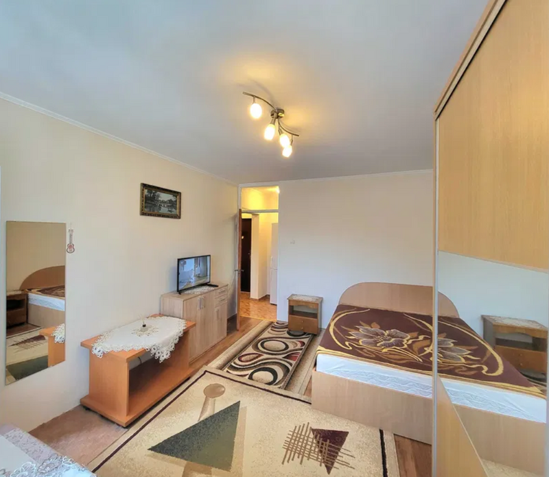 Titan, sector 3, str. Buhusi, curata, contract, ocazie!