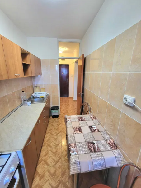 Titan, sector 3, str. Buhusi, curata, contract, ocazie!