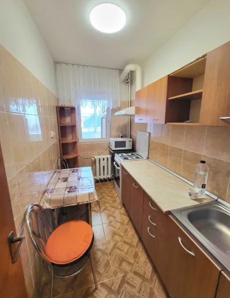 Titan, sector 3, str. Buhusi, curata, contract, ocazie!